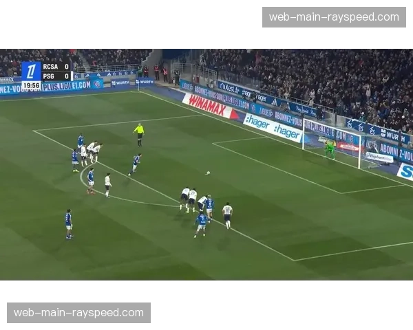 马赛2-2遭斯特拉斯堡逼平，帕尼切利补时点球扳平