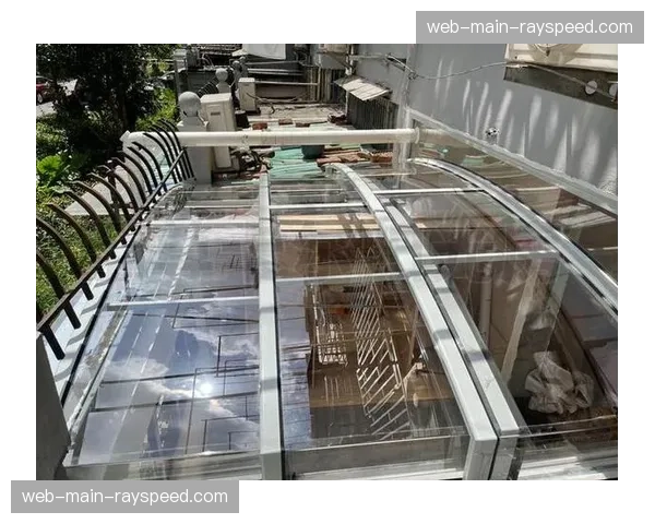 柏林赫塔主场改造工程完成第一阶段,新增可开合屋顶通过测试 柏林赫塔主场改造工程完成第一阶段,新增可开合屋顶通过测试