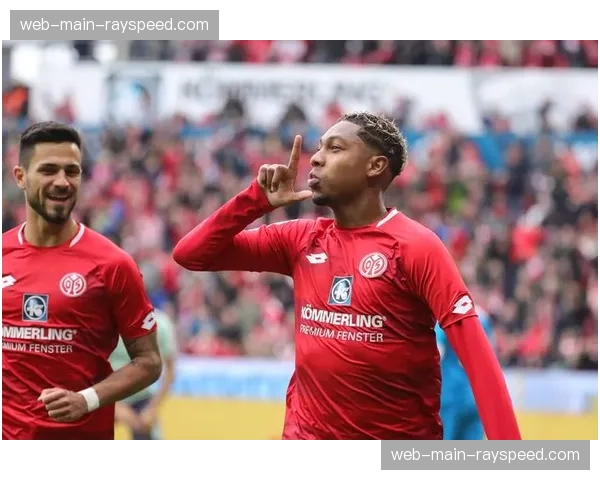 专访前德甲裁判：解读当前赛季定位球判罚的尺度与争议焦点